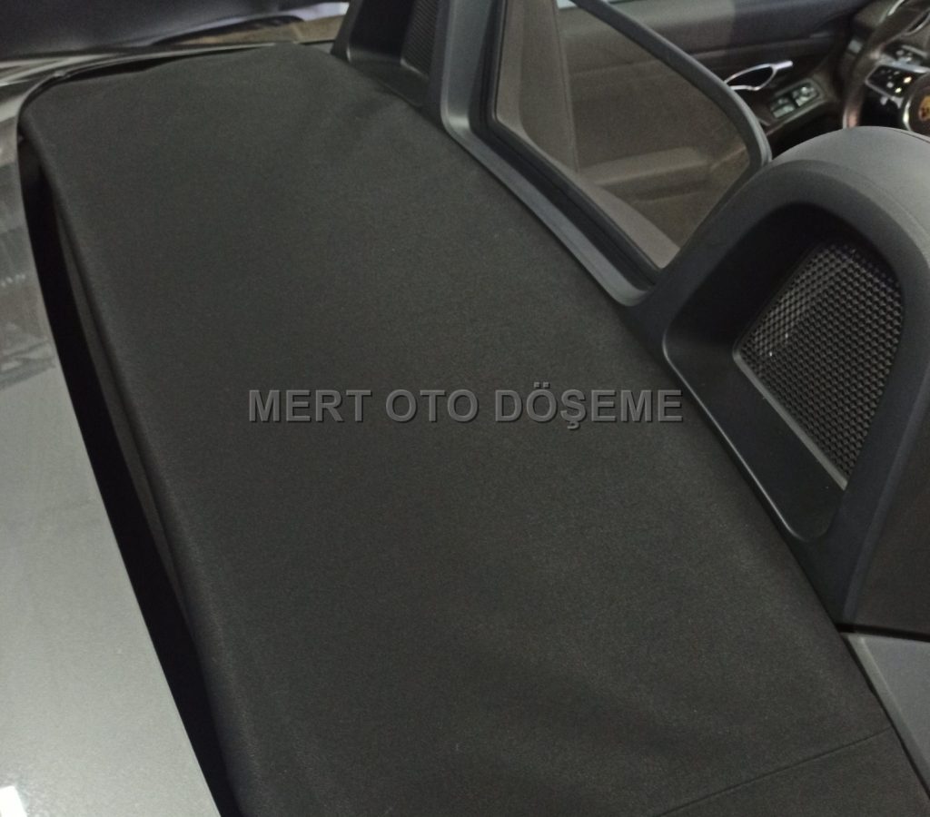 Porsche Cabrio Tente Değişimi